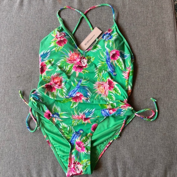 One Piece Swimsuit Adjustable V Neck Tummy Control, Size: Small - Picture 2 of 9